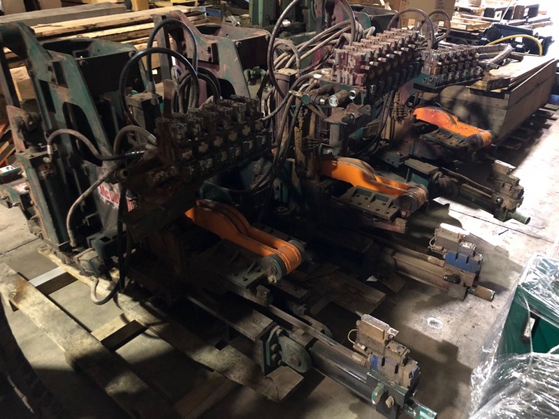 2001 McDonough 42inch 3 Knee Carriage Carriage (Sawmill)